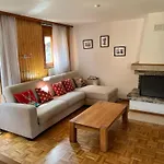 Spacieux 4 Vallees La Tzoumaz Verbier アパート *