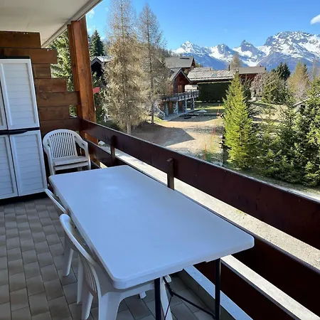 Spacieux 4 Vallees La Tzoumaz Verbier דירה